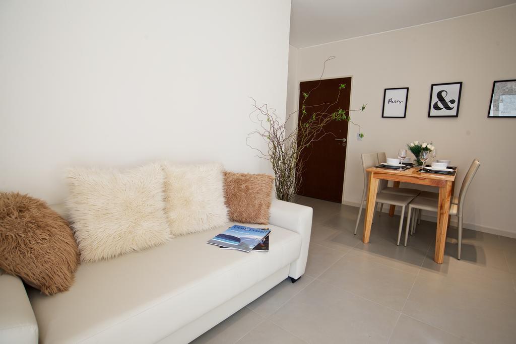 Ferienwohnung Bonjour My Vera Buenos Aires Exterior foto